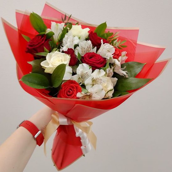 Букет цветов "Пробуждение любви" Букет цветов "Пробуждение любви"